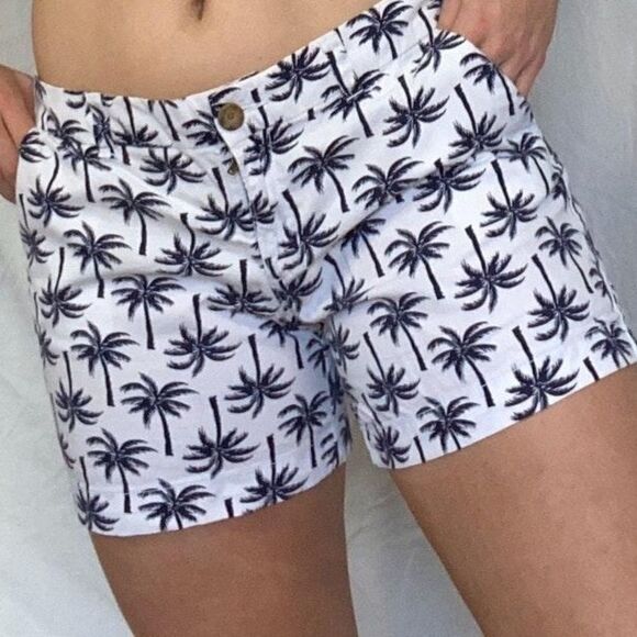 ✨ Navy blue and white palm tree print shorts✨ - Picture 5 of 5